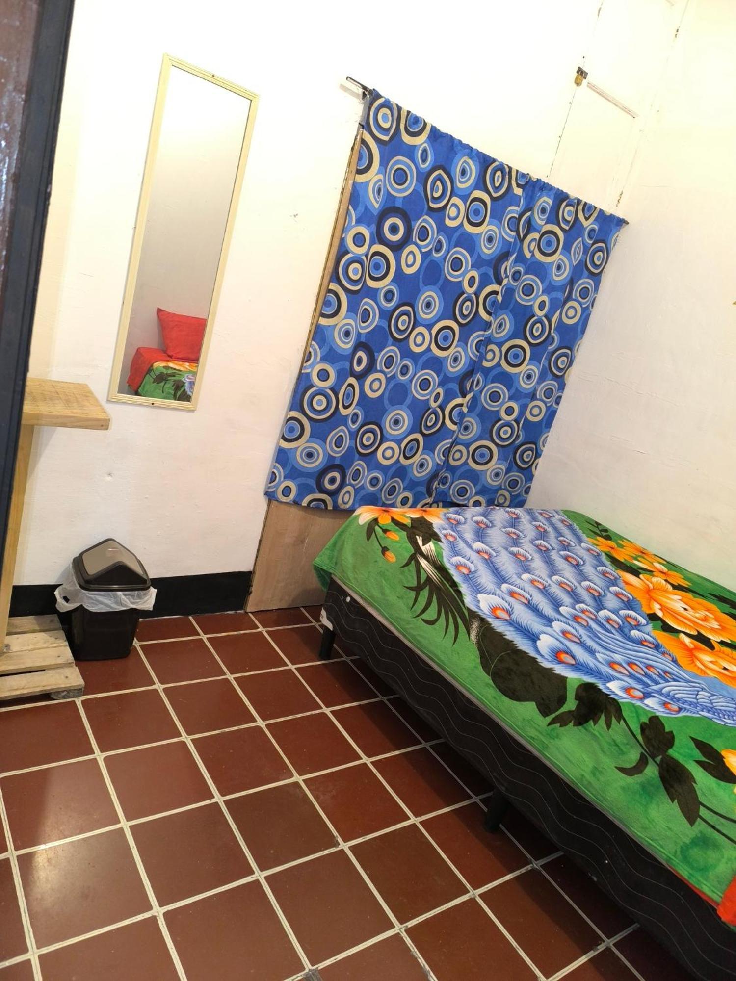 Karim Hostel Гватемала Экстерьер фото
